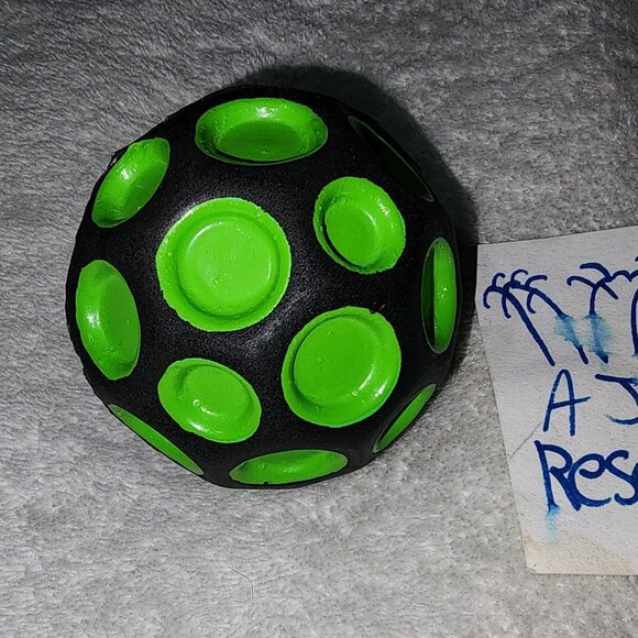 Achievement Hunter Collectible Moon Ball - Picture 5 of 7